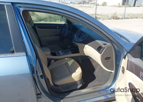 2009 Hyundai Genesis 3.8 z USA, uszkodzony, nr VIN KMHGC46E19U038774